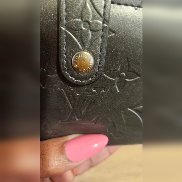 Louis Vuitton Vernis Viennois MV Gris AD Clasp Bifold Wallet - Picture 3 of 15